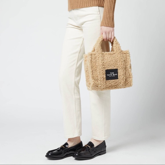 Marc Jacobs Women's The Mini Teddy Tote Bag - Beige - Picture 11 of 13